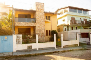 Casa na Praia da Vila em Imbituba a 30 metros da praia